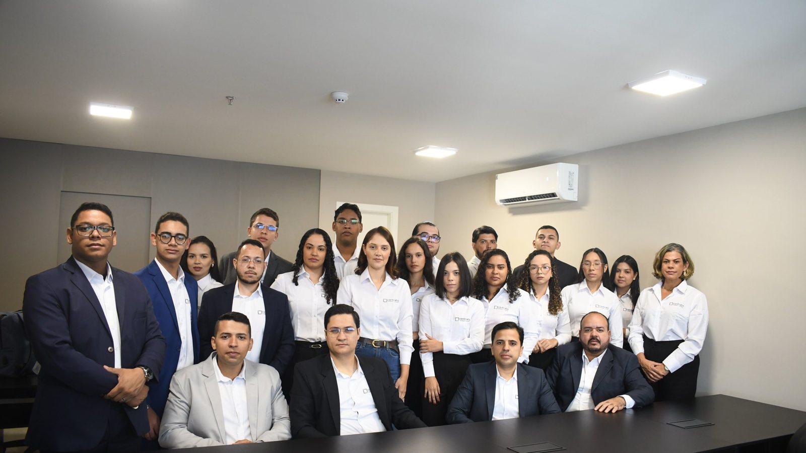 Equipe completa da Contrato Consultoria